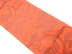 葡萄唐草模様織り出し袋帯